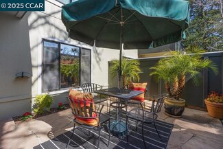 2061 Pine Knoll Dr Unit 4, Walnut Creek, CA 94595