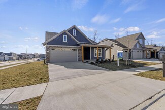 107 Pipit Ct, White Post, VA 22663