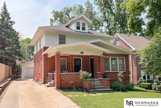 5311 Howard St, Omaha, NE 68106