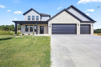 4836 Cowboy St, Springdale, AR 72762