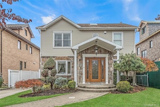 23-14 205th St, Bayside, NY 11360