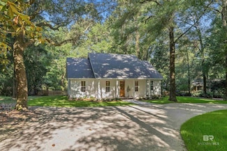 23875 2nd St, Fairhope, AL 36532