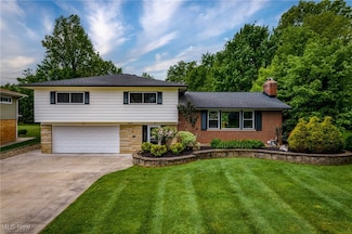 6508 Kingswood Dr, Cleveland, OH 44124