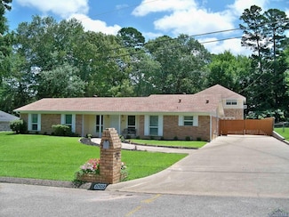 1002 Idlewood Dr, White Oak, TX 75693
