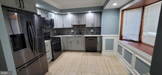 120 Stratford Ave, Stratford, NJ 08084