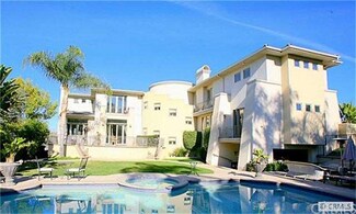 25392 Derbyhill Dr, Laguna Hills, CA 92653