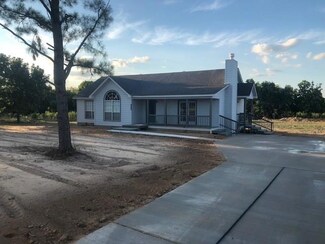 334 Lakeview Dr, Gloster, LA 71030