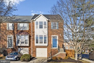 2000 Madrillon Springs Ct, Vienna, VA 22182
