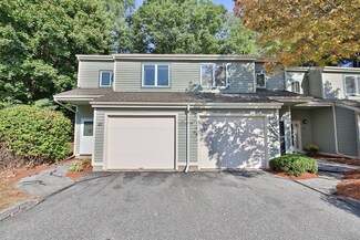 181 Weatherstone Dr, Worcester, MA 01604