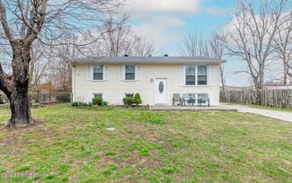 10208 Nola Dr, Fairdale, KY 40118
