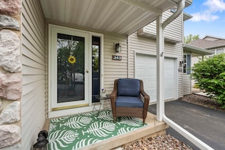 243 N Musket Ridge Dr, Sun Prairie, WI 53590