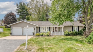 1511 W C St, Iron Mountain, MI 49801