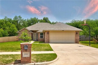 1636 Central Pkwy, Norman, OK 73071