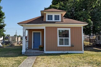1707 W Knox Ave, Spokane, WA 99205