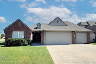 8813 N 144th East Ave, Owasso, OK 74055