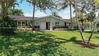 16424 SW 75th Ave, Palmetto Bay, FL 33157
