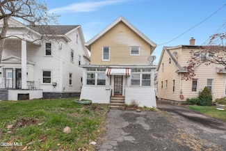 9 Lawn Ave, Albany, NY 12204