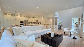 8 Marker Ridge Unit 4, Irvington, NY 10533