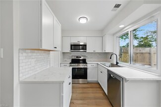 1268 Green Cedar Ln, Virginia Beach, VA 23453