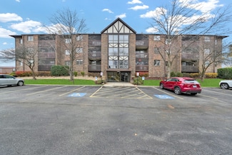 10351 Menard Ave Unit 322, Oak Lawn, IL 60453