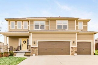 1304 Cooper Dr, Raymore, MO 64083