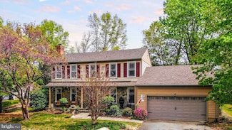5602 Euphrates Ct, Centreville, VA 20120