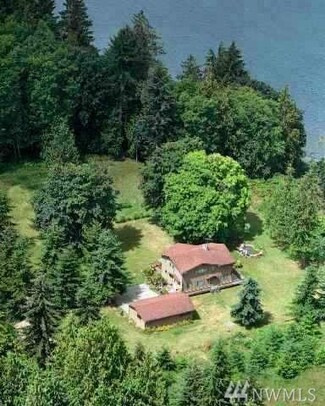 403 Seal Rock Rd, Port Angeles, WA 98363