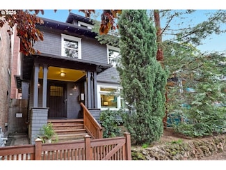 218 NW 22nd Place, Portland, OR 97210