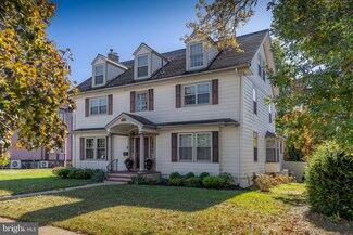 247 Delaware St, Woodbury, NJ 08096