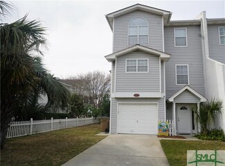 11 Sea Ln, Tybee Island, GA 31328