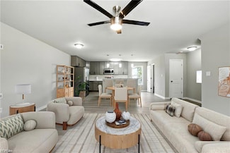 5008 Lacy Ct, Suffolk, VA 23434