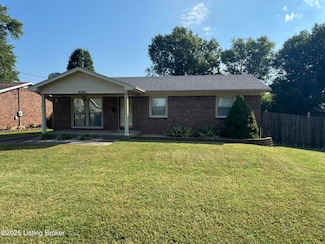 3201 Bridwell Dr, Louisville, KY 40216