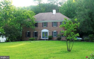 46 New Rd, Lambertville, NJ 08530