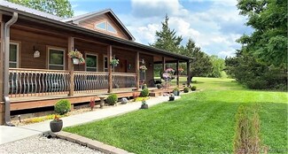 56 Locust Rd, Kaiser, MO 65047