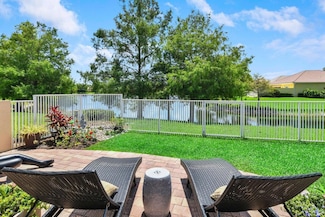5021 Magnolia Bay Cir, Palm Beach Gardens, FL 33418
