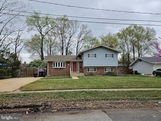 7023 Dolphin Rd, Lanham, MD 20706