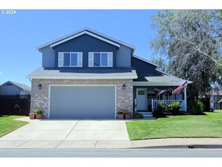 6649 Jacobe St NE, Keizer, OR 97303