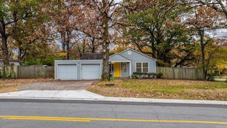 7023 H St, Little Rock, AR 72205