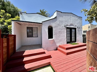 2927 S West View St, Los Angeles, CA 90016
