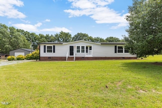 165 Dawn Rd, Benson, NC 27504
