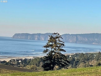 6405 Southview Loop Unit 45, Cloverdale, OR 97112