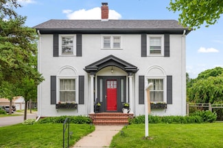 2958 Vincent Ave N, Minneapolis, MN 55411