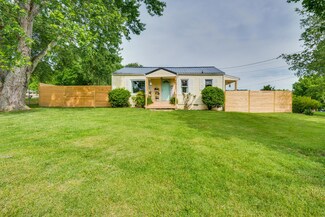 665 Princeton Rd, Johnson City, TN 37601