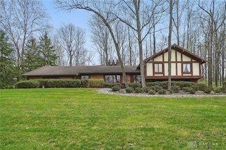 6522 Senator Ln, Dayton, OH 45459