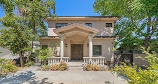 184 S Altadena Dr, Pasadena, CA 91107