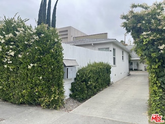 516 N San Vicente Blvd Unit 1/4, West Hollywood, CA 90048