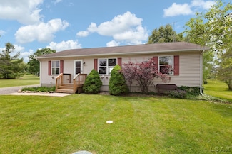 7673 Dalton Rd, Onsted, MI 49265