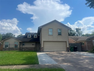 1119 Twin Falls Rd, Houston, TX 77088