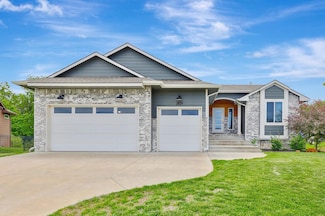 2829 E Mantane Cir, Wichita, KS 67219
