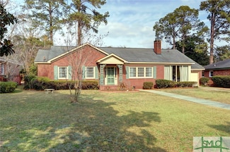 26 E 62nd St, Savannah, GA 31405